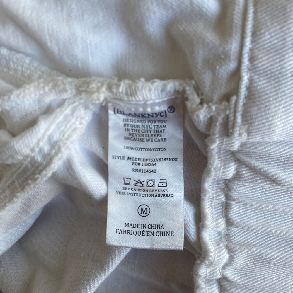 BlankNYC M Cropped White Denim Jacket - Picture 11 of 12